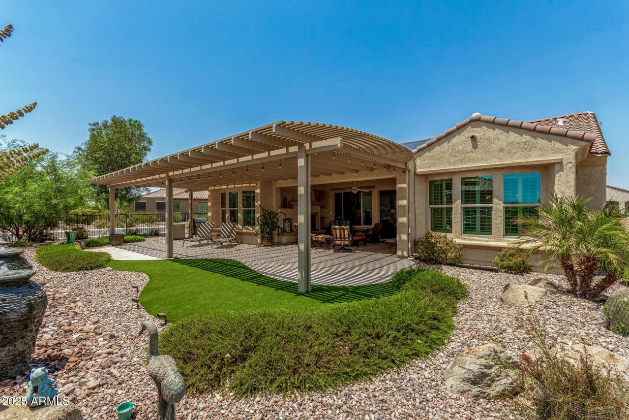 7075 W Noble Prairie Way, Florence, AZ 85132