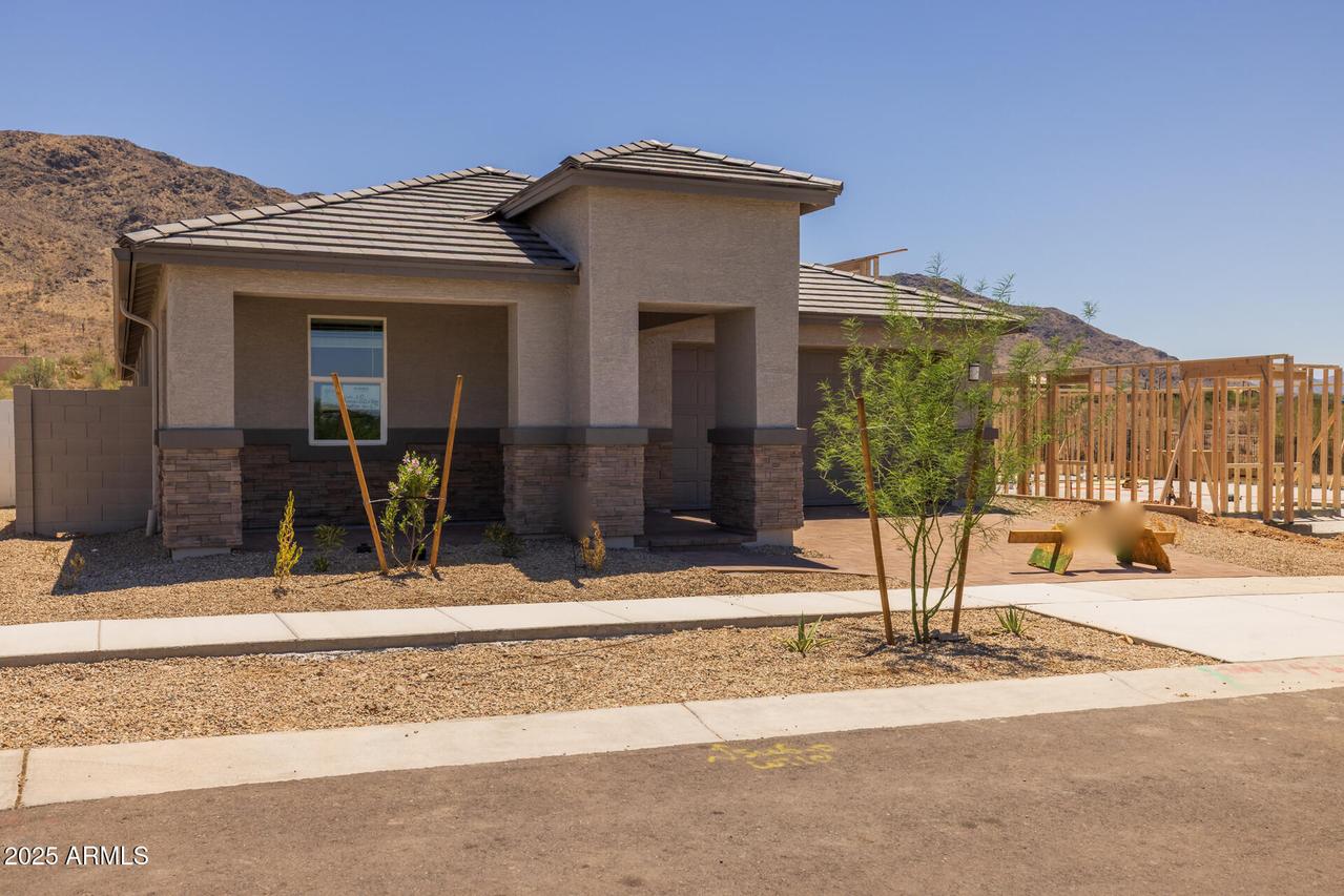 2323 W Pearce Rd., Phoenix, AZ 85041
