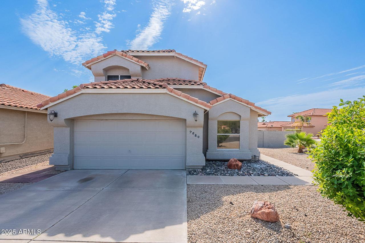 7584 W Kerry Ln., Glendale, AZ 85308