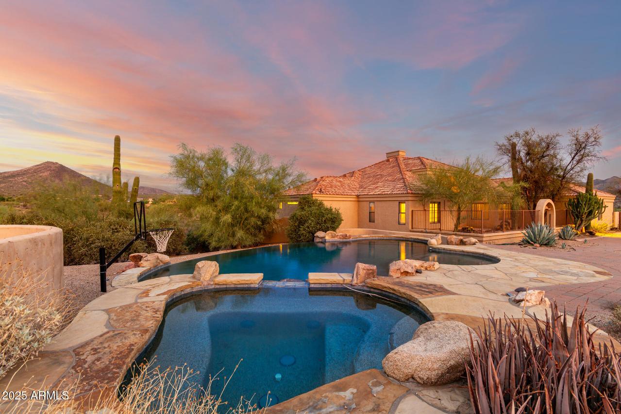6524 E Rockaway Hills Dr., Cave Creek, AZ 85331