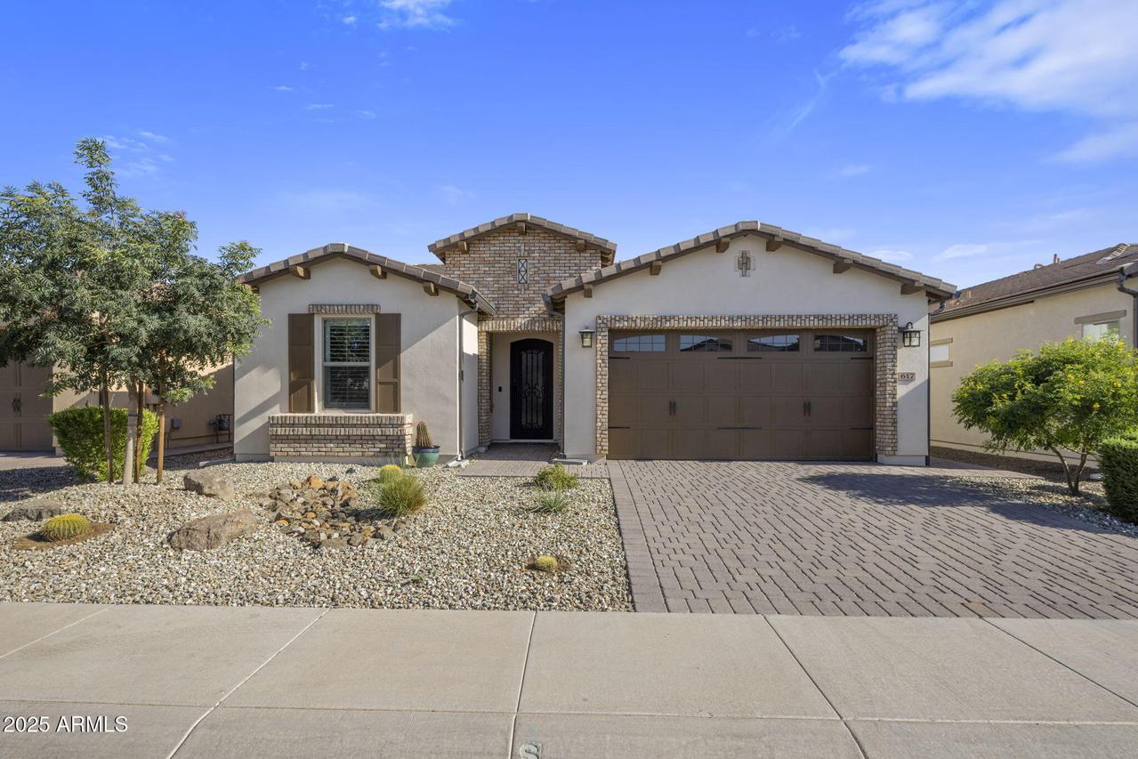 617 E Citrus Hollow Way, Queen Creek, AZ 85140