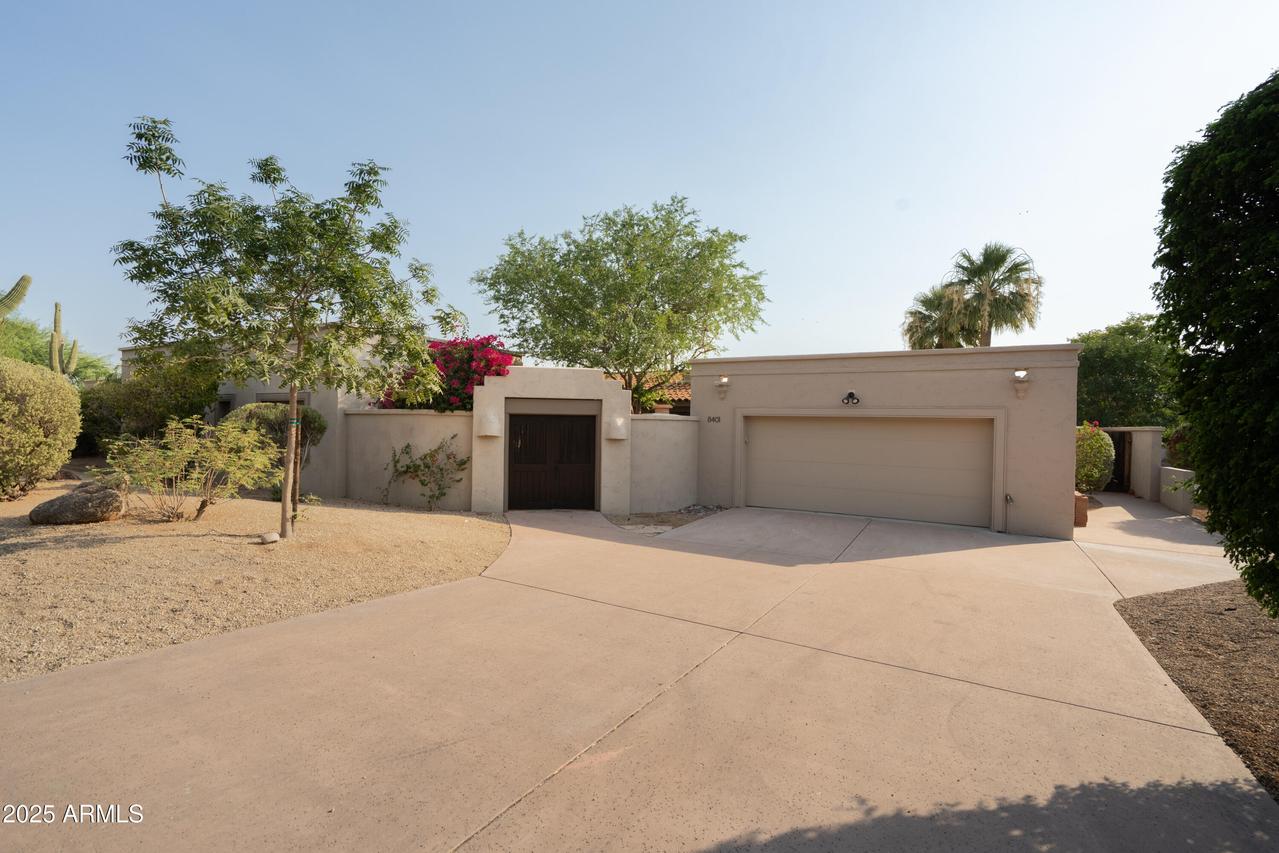 8401 E Vista Del Lago, Scottsdale, AZ 85255