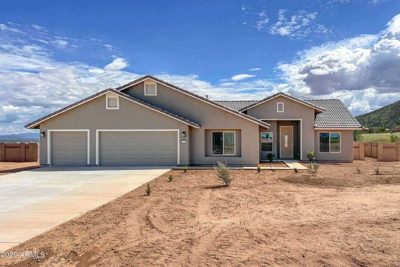 6254 E Red Oak Cir. #Lot 143, Hereford, AZ 85615
