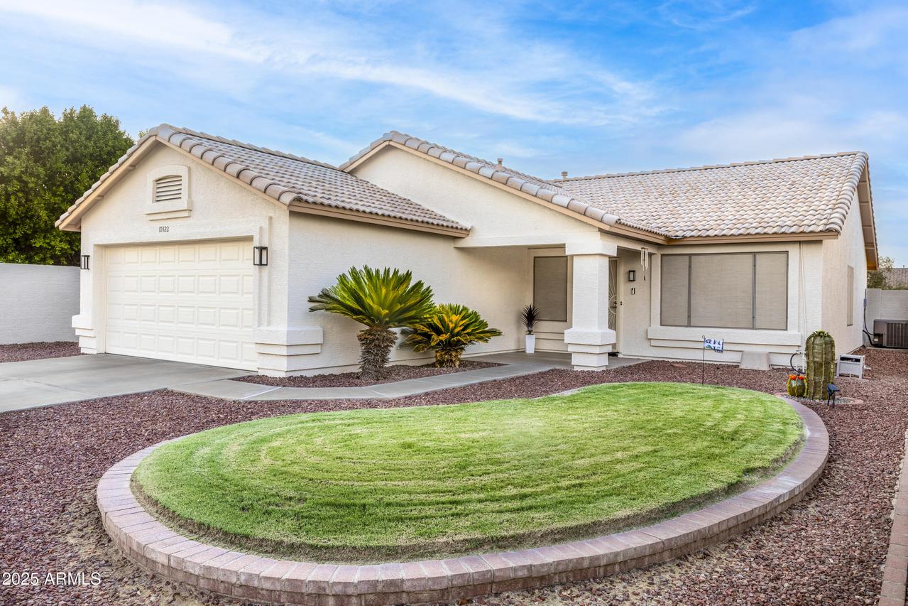 10322 W Medlock Dr., Glendale, AZ 85307