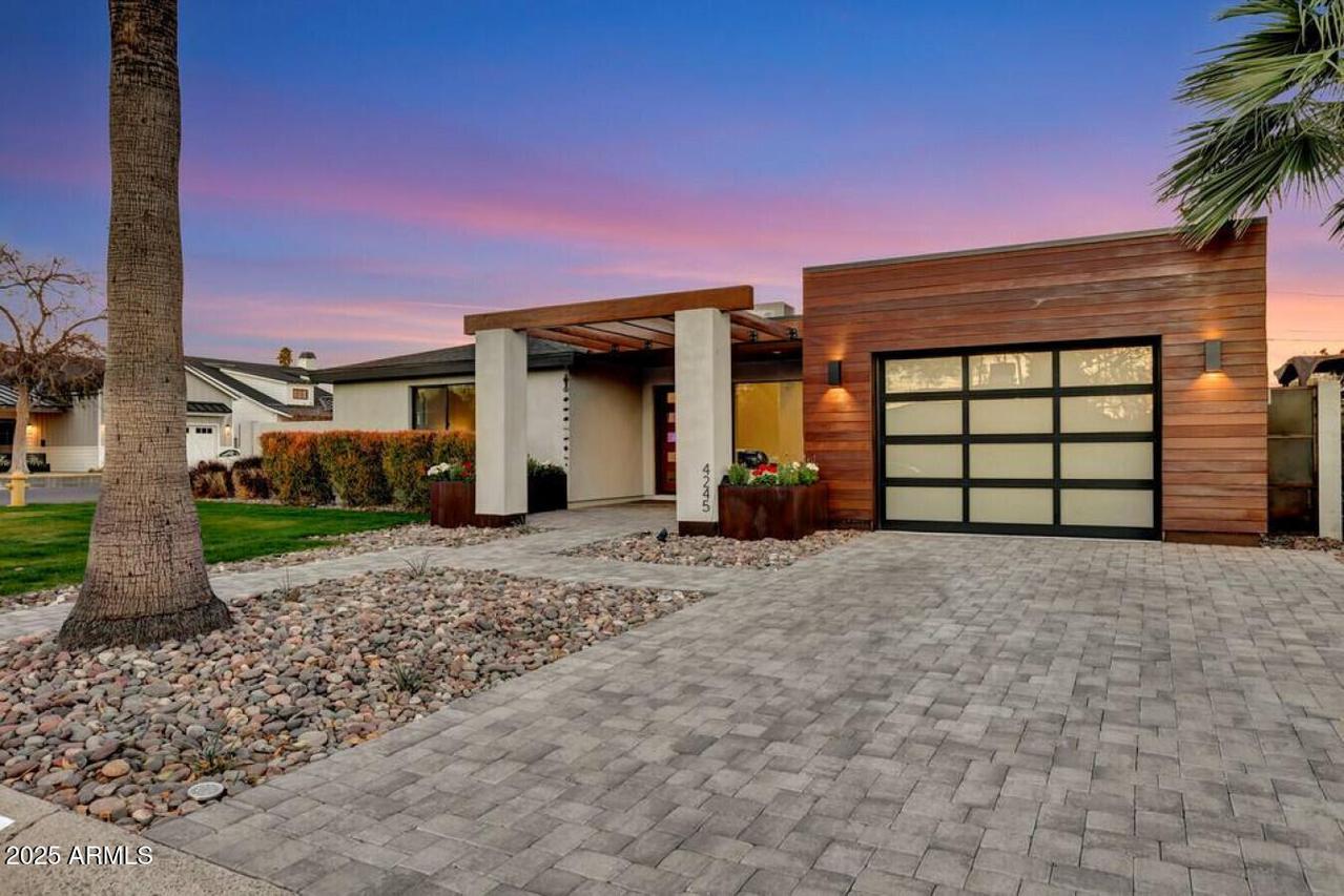 4245 N 35th Way, Phoenix, AZ 85018