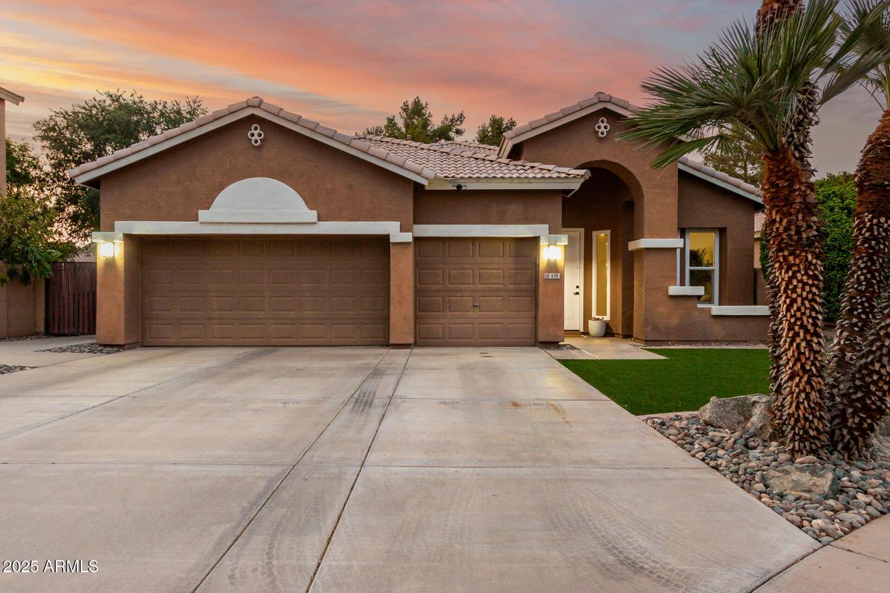 670 E Betsy Ln., Gilbert, AZ 85296