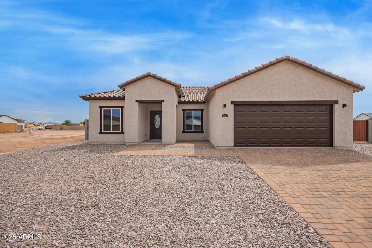 10293 W Devonshire Dr., Arizona City, AZ 85123