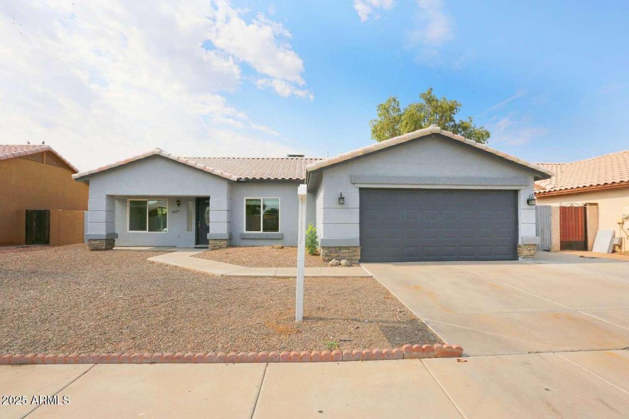 8539 W Hazelwood St., Phoenix, AZ 85037
