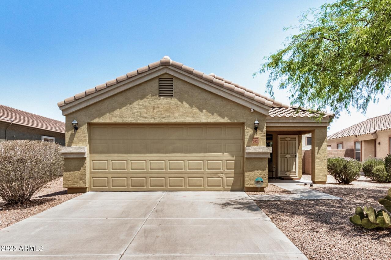 37052 W Bello Ln., Maricopa, AZ 85138