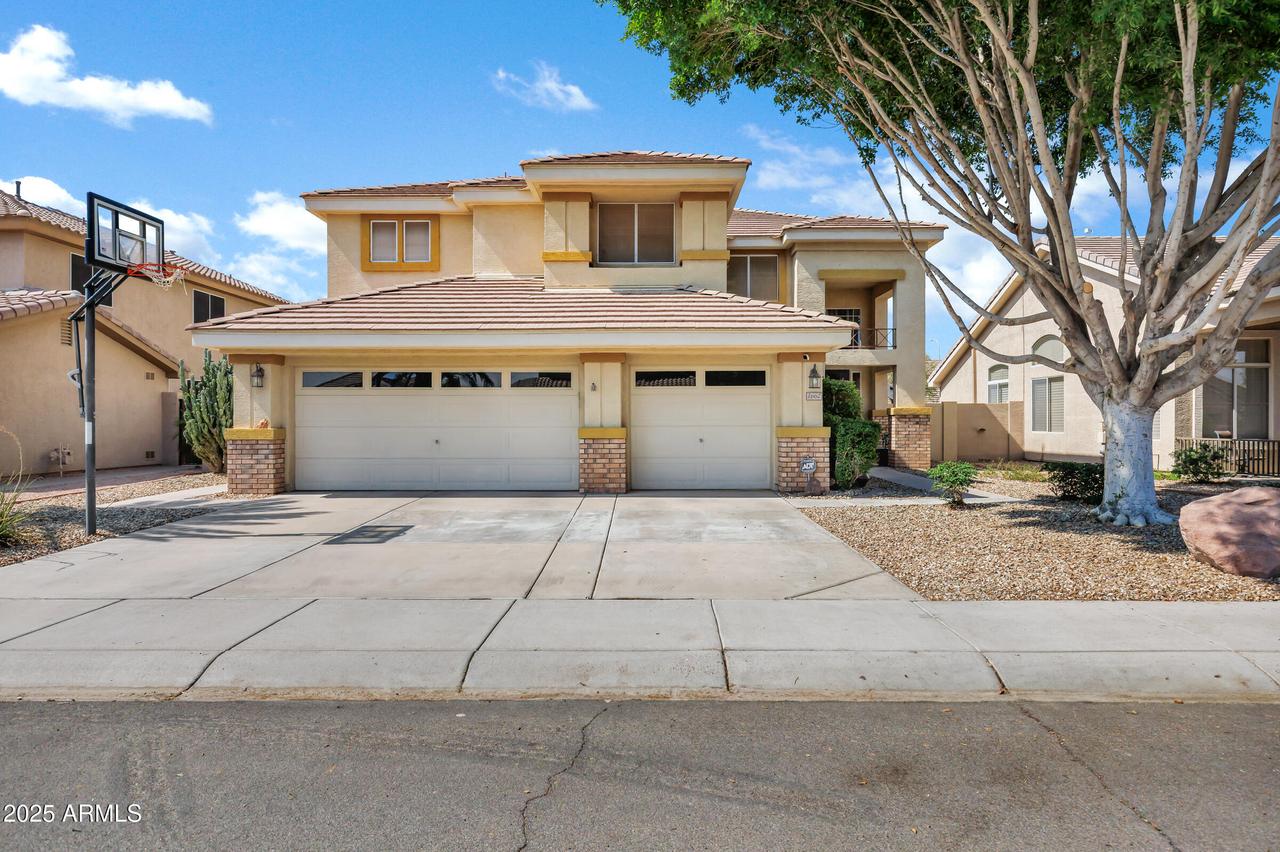 1662 E Harrison St., Chandler, AZ 85225
