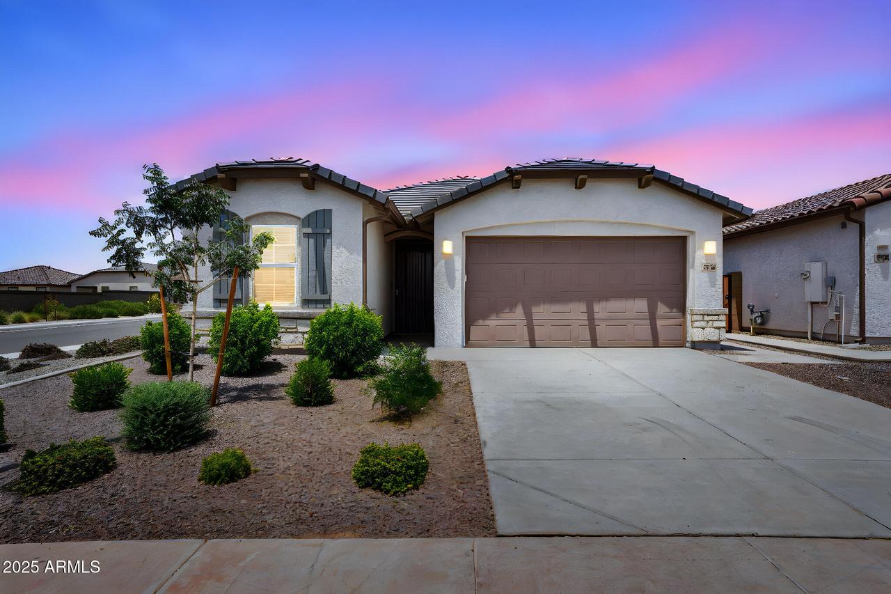 2956 E Tie Down Dr., San Tan Valley, AZ 85140
