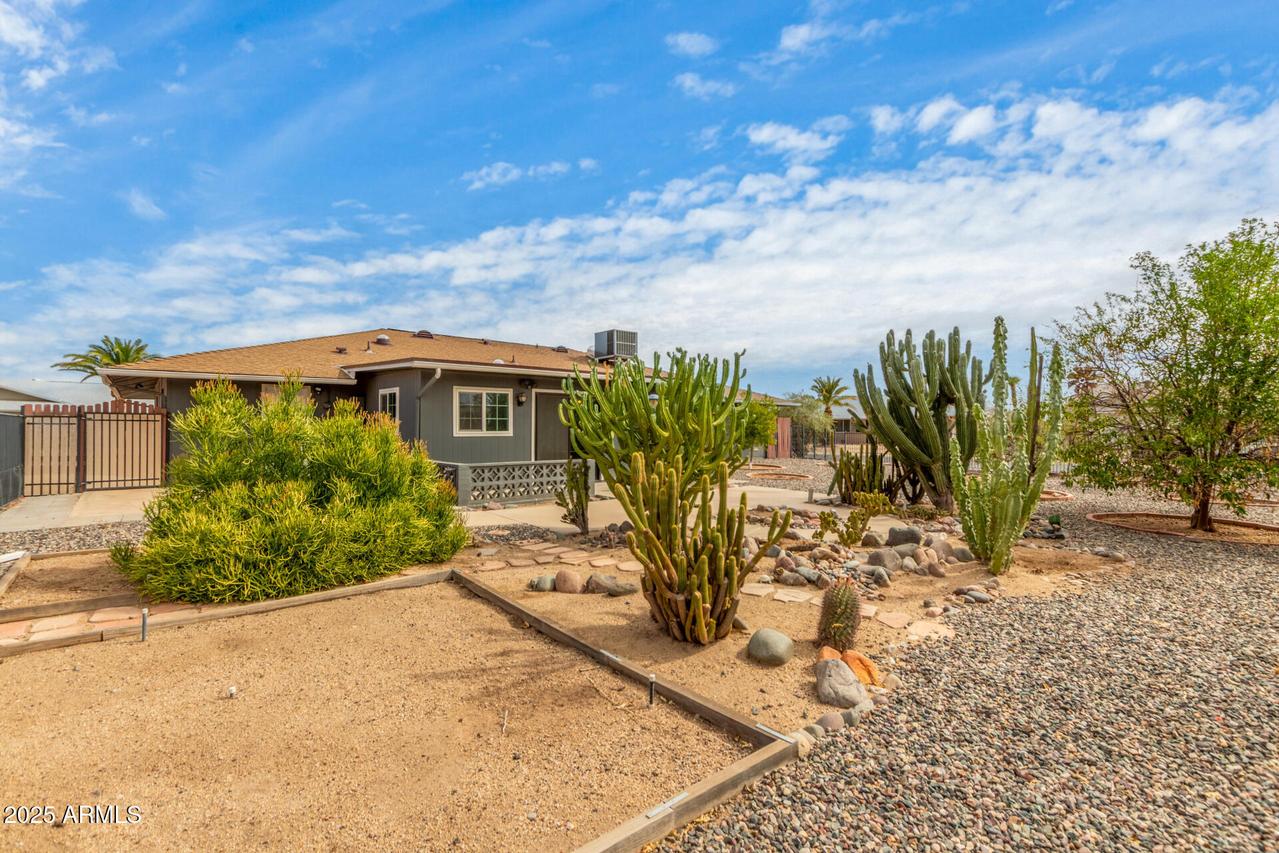 12434 W Galaxy Dr., Sun City West, AZ 85375