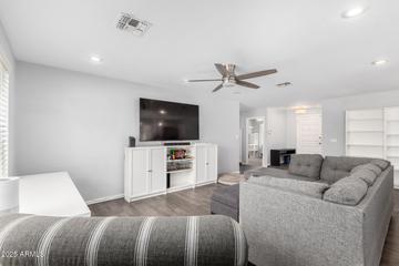 2706 E Corrine Dr., Phoenix, AZ 85032