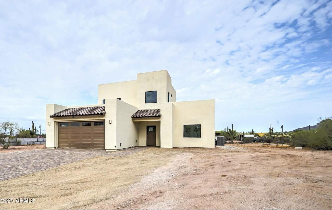 4294 N Wolverine Pass Rd., Apache Junction, AZ 85119