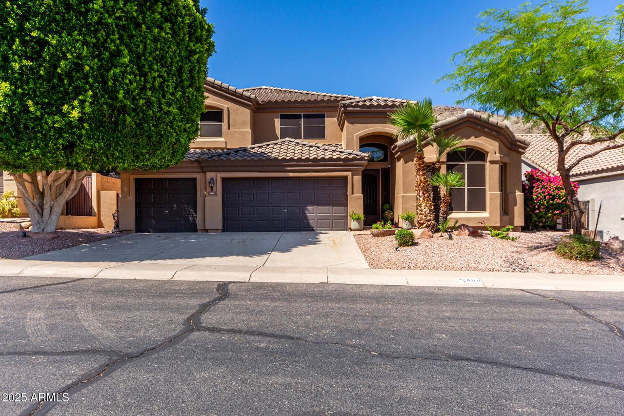 408 E Silverwood Dr., Phoenix, AZ 85048