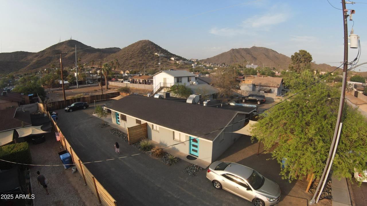 1322 W North Ln., Phoenix, AZ 85021