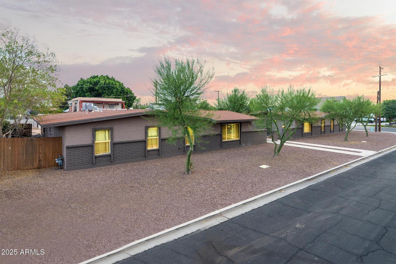 947 W 8th Pl., Mesa, AZ 85201