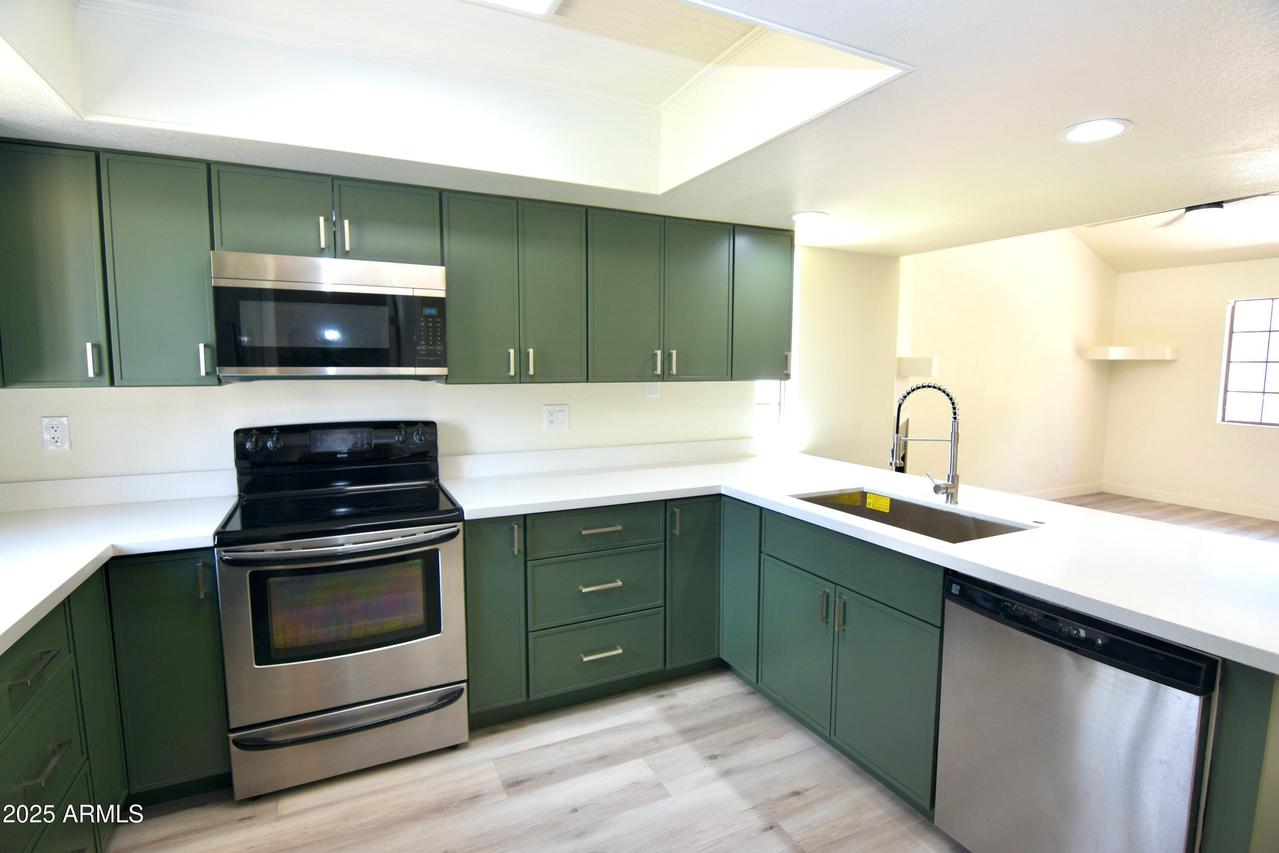 2020 W Union Hills Dr. #240, Phoenix, AZ 85027