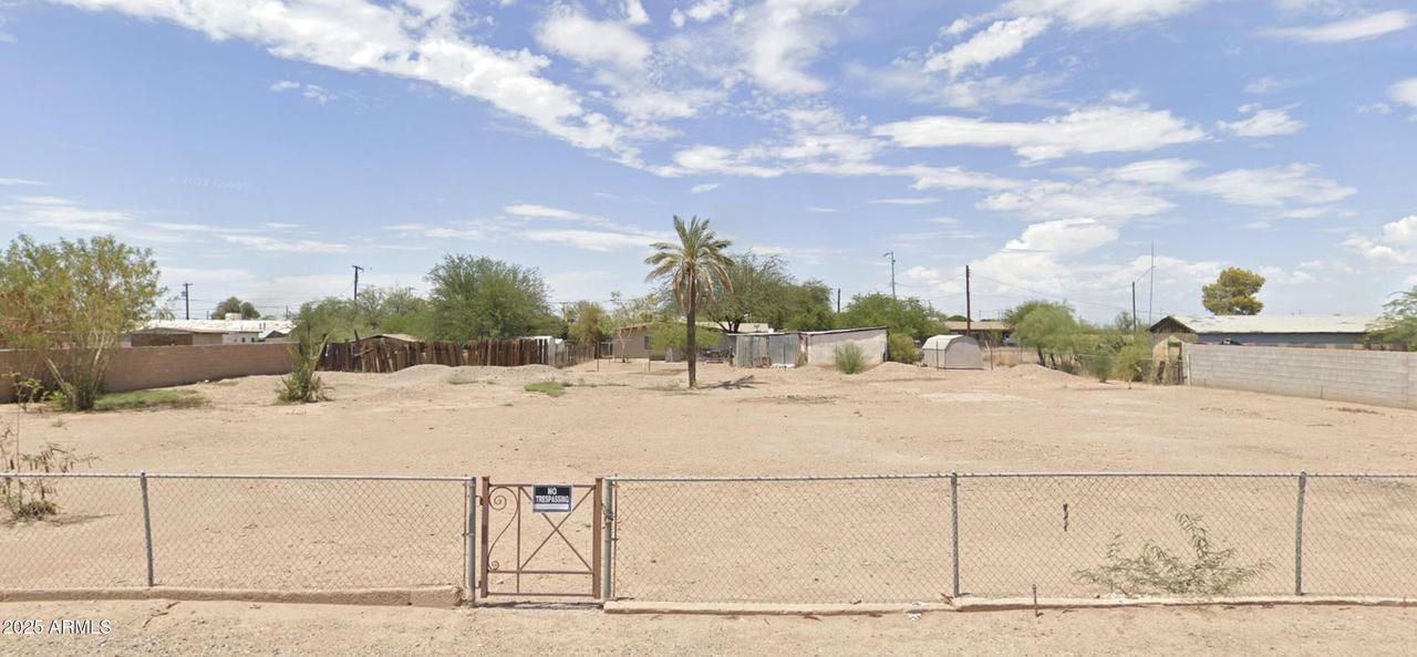 212 E 10th St. #10, Eloy, AZ 85131