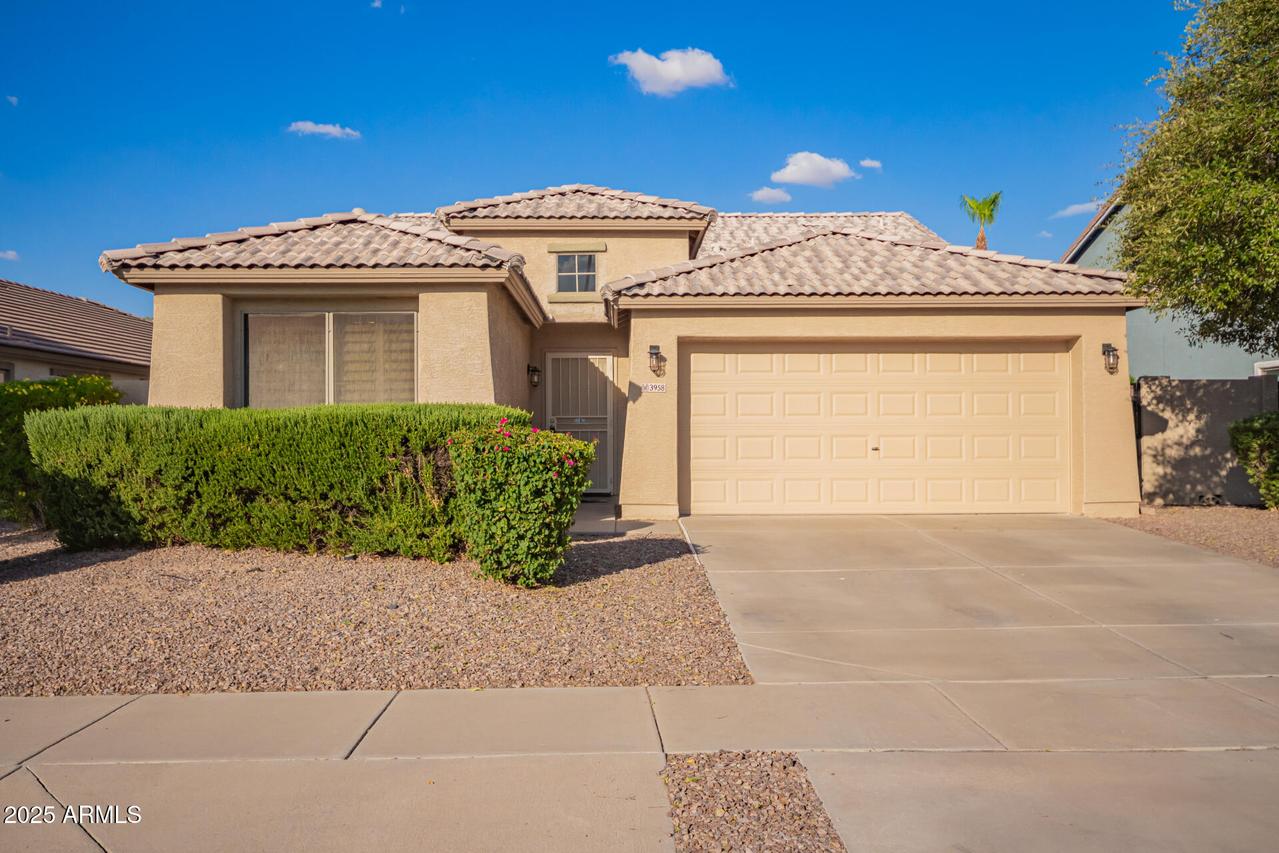 3958 E Maplewood St., Gilbert, AZ 85297