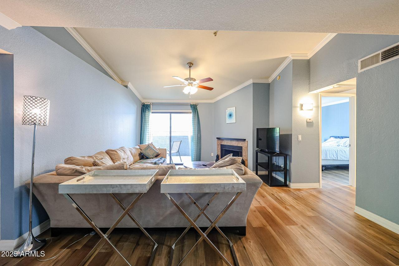 2025 E Campbell Ave. #327, Phoenix, AZ 85016
