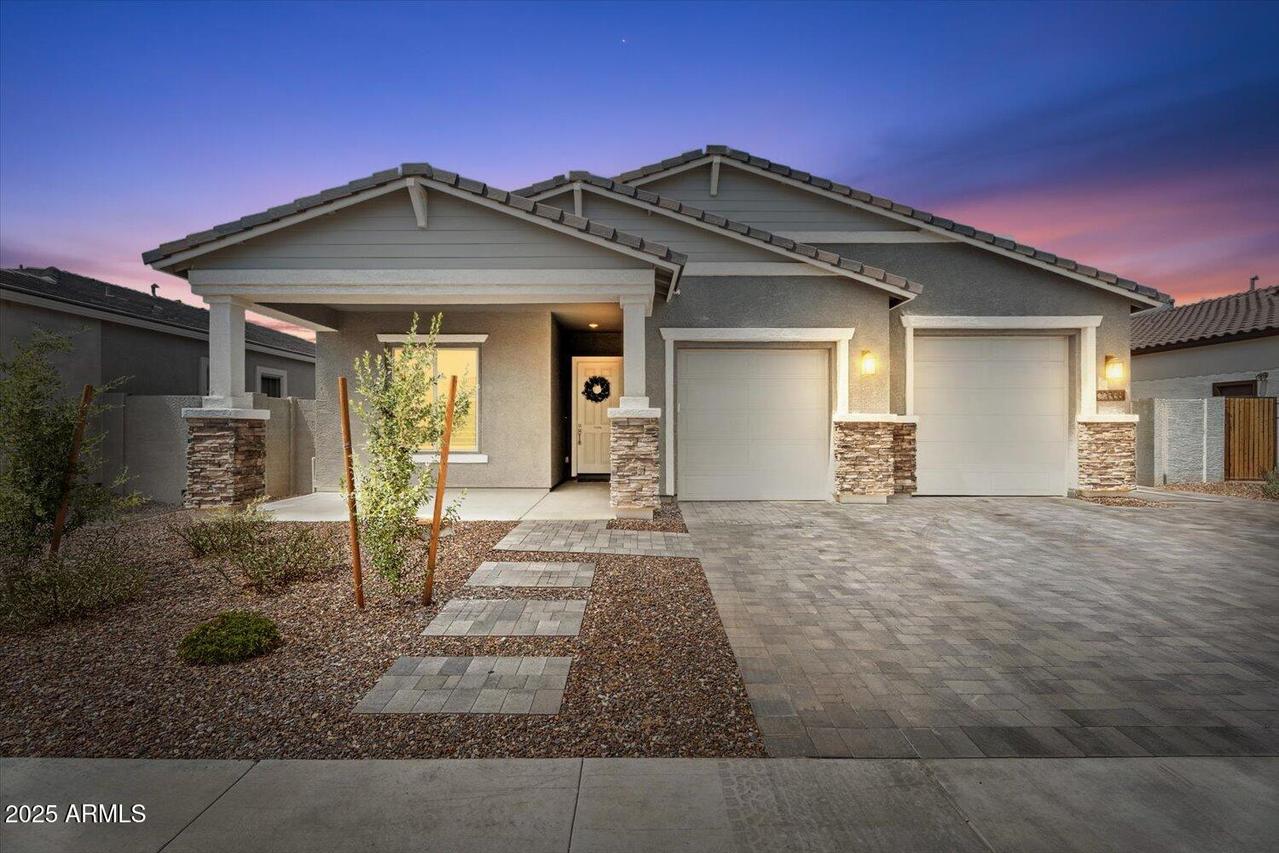 22668 E Lords Way, Queen Creek, AZ 85142