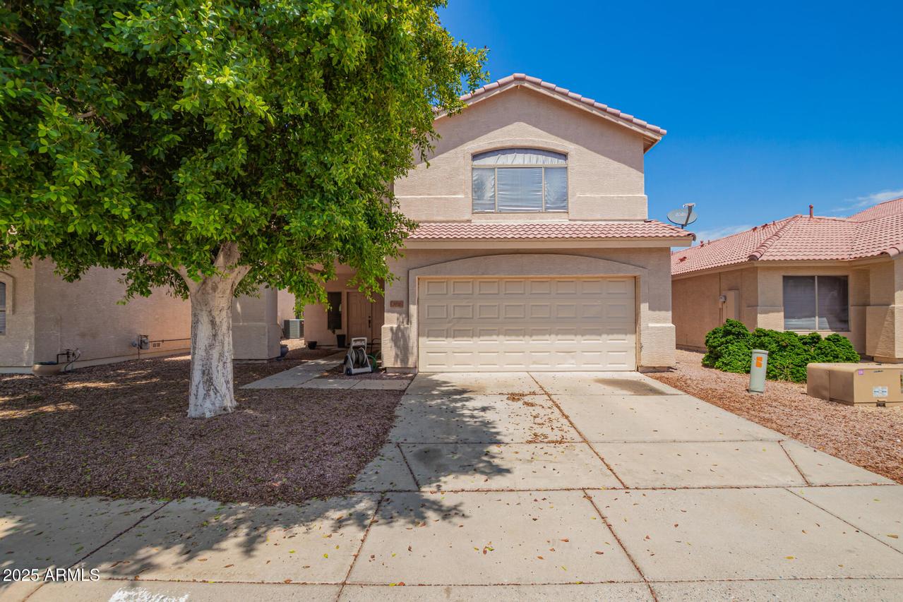 3816 W Fallen Leaf Ln., Glendale, AZ 85310