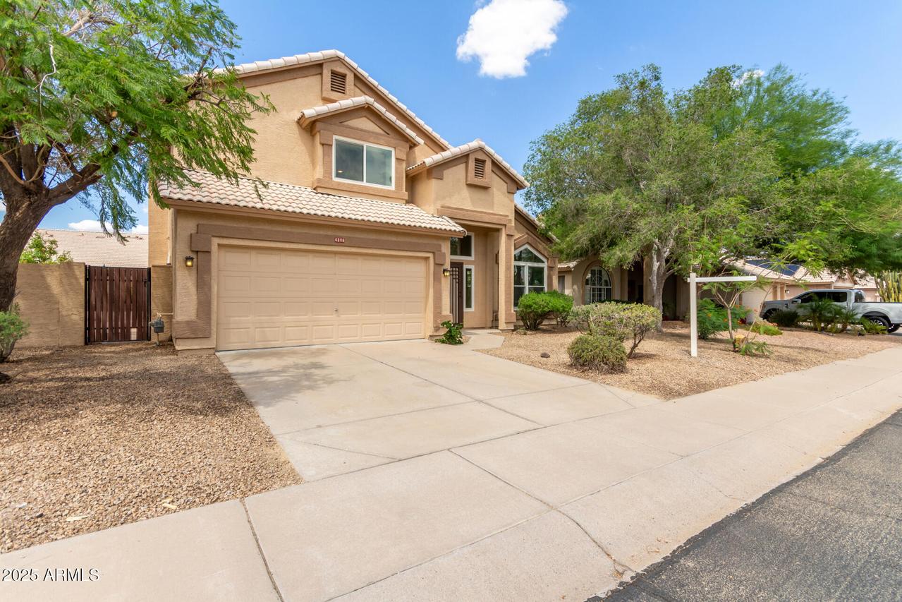 6386 W Firebird Dr., Glendale, AZ 85308