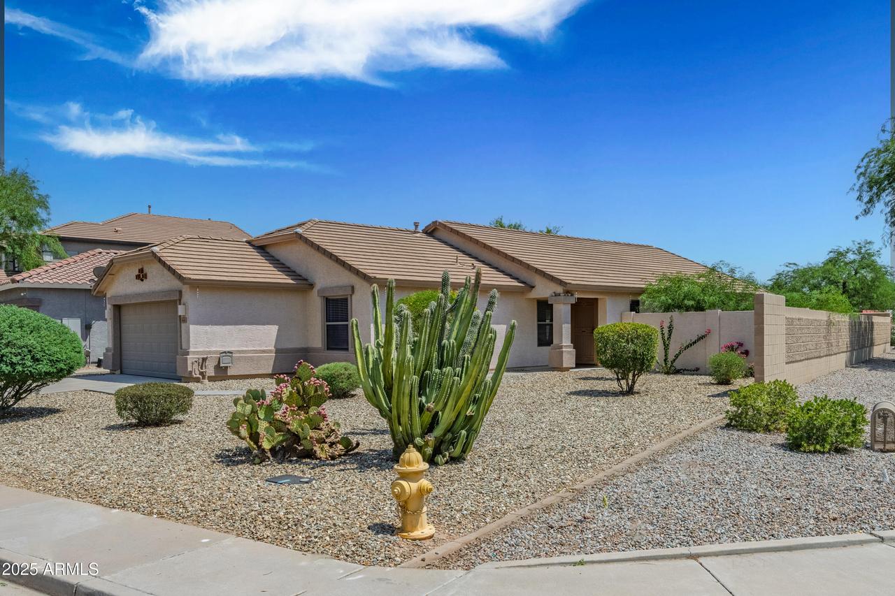 44441 W Cypress Ln., Maricopa, AZ 85138