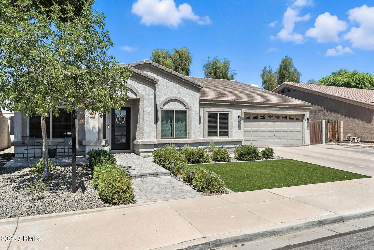 10412 E Dolphin Ave., Mesa, AZ 85208