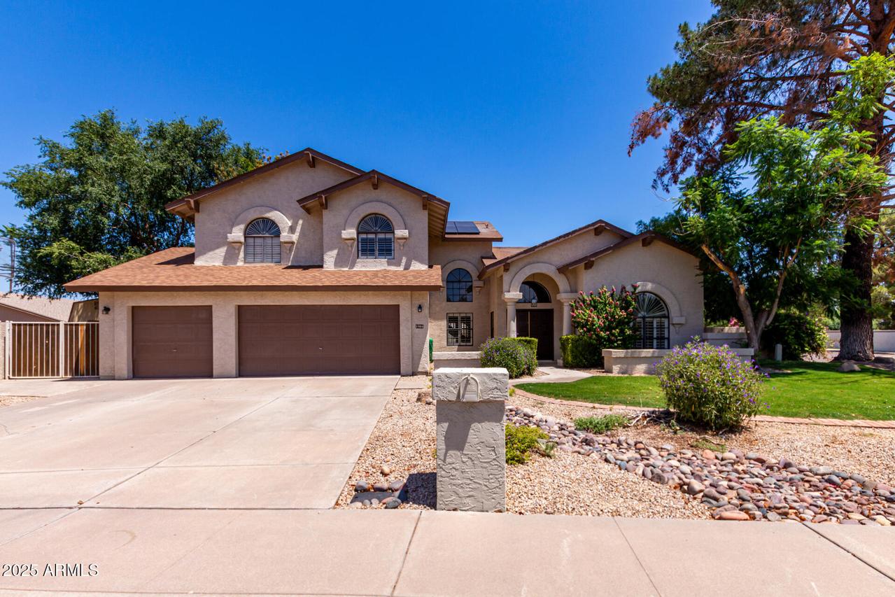1966 E Calle De Arcos, Tempe, AZ 85284