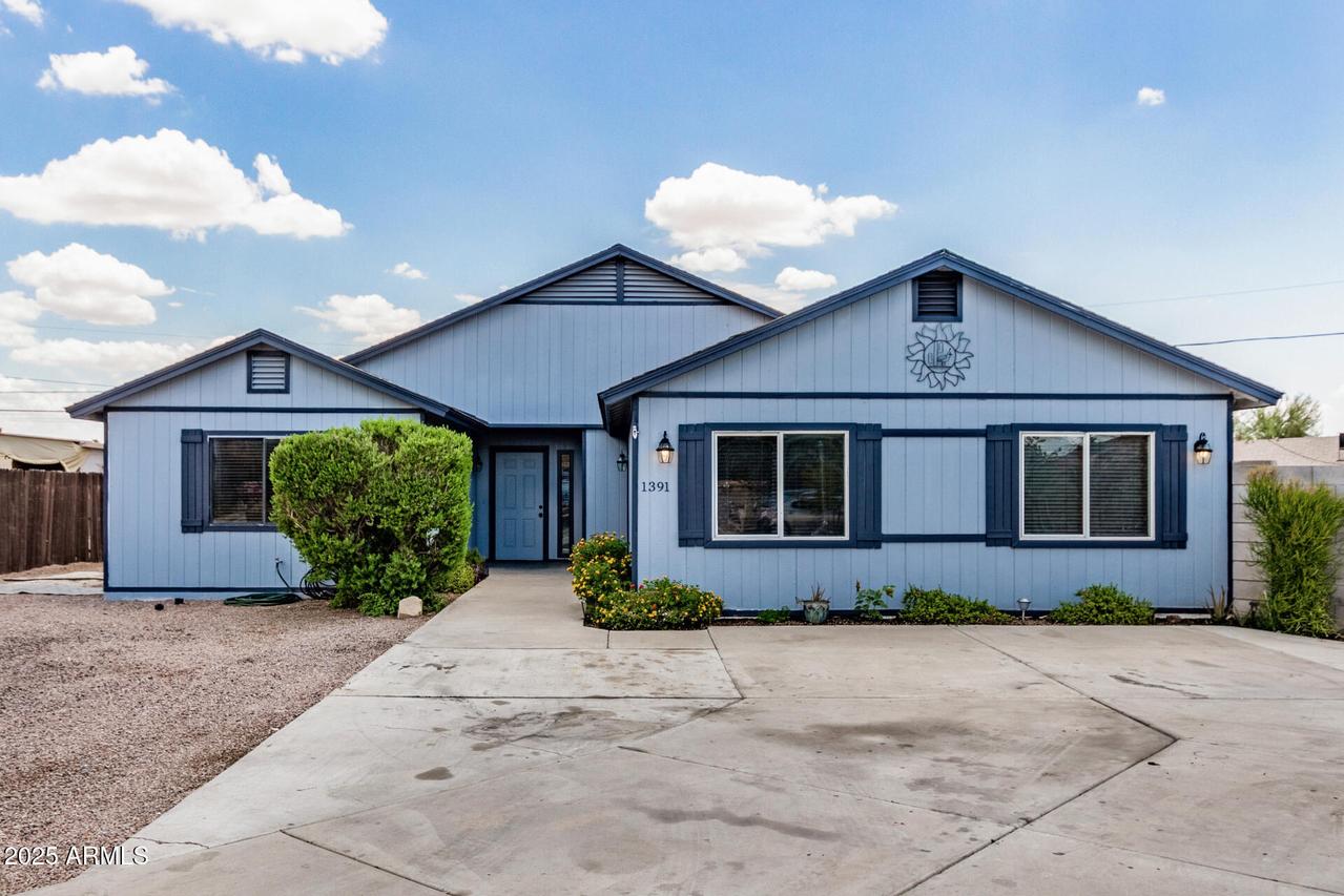 1391 E 25th Ave., Apache Junction, AZ 85119