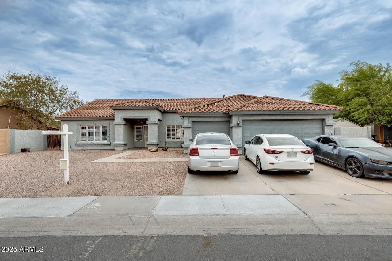 1766 E Fremont Rd., Phoenix, AZ 85042