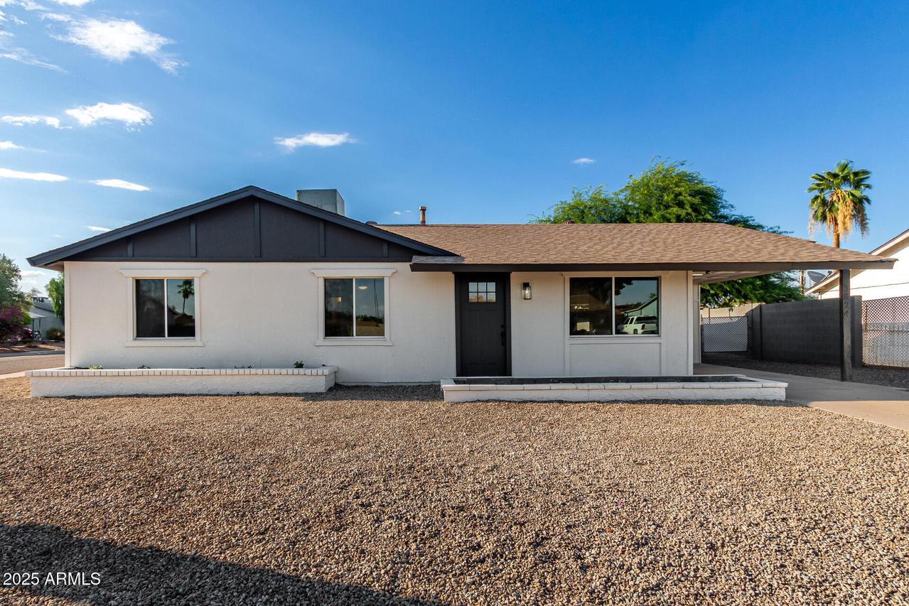 3824 E Joan De Arc Ave., Phoenix, AZ 85032