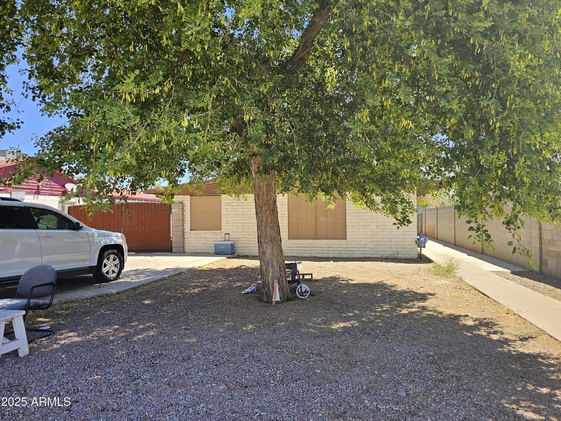 335 S Lesueur St., Mesa, AZ 85204