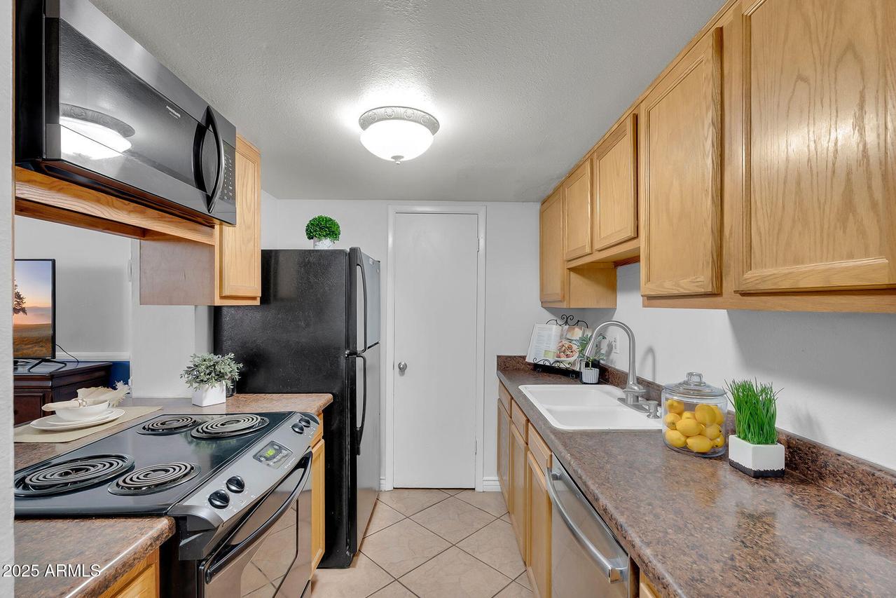 600 S Dobson Rd. #6, Mesa, AZ 85202