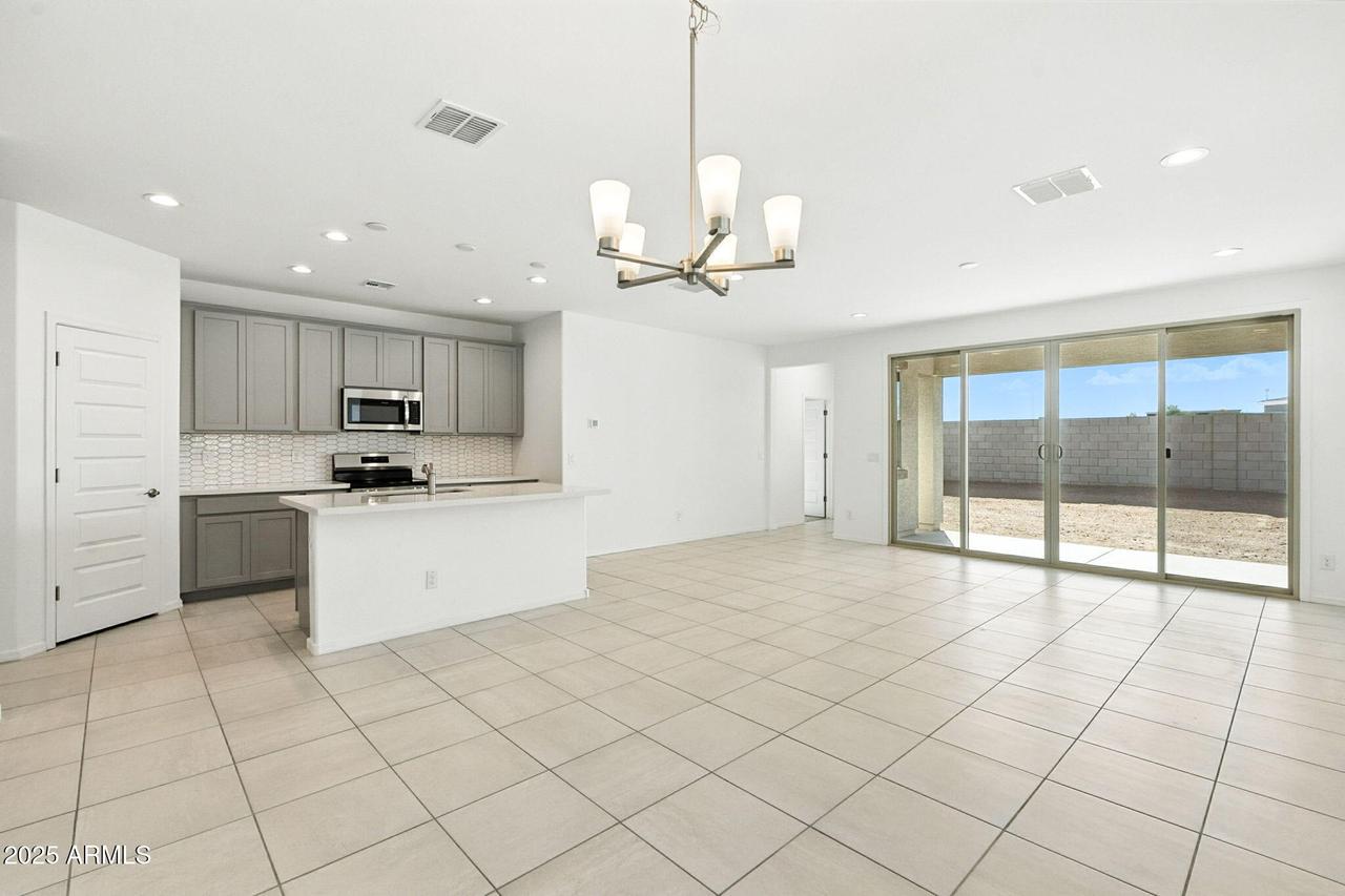 1344 S 215th Ln., Buckeye, AZ 85326