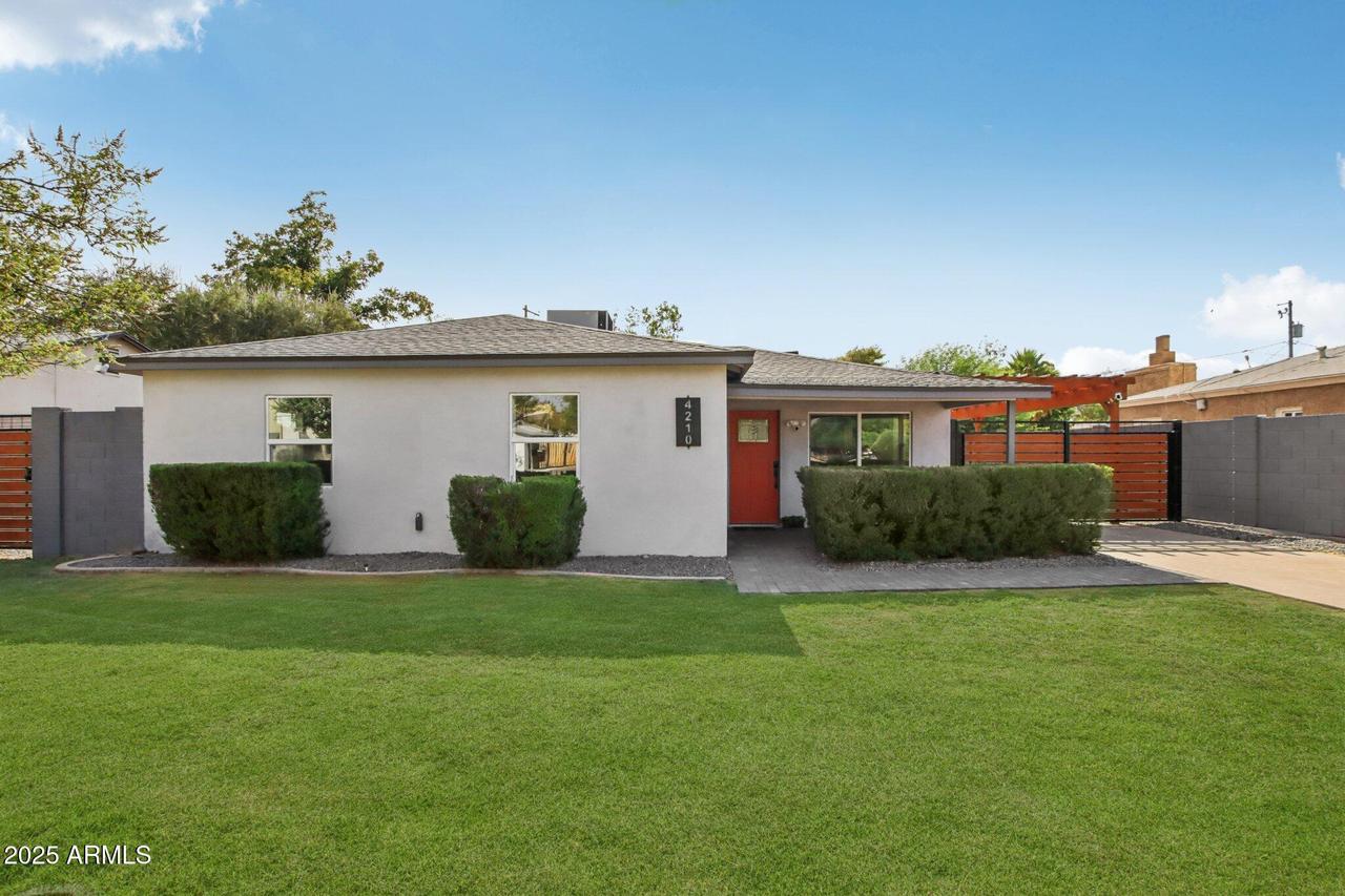 4210 N 20th St., Phoenix, AZ 85016