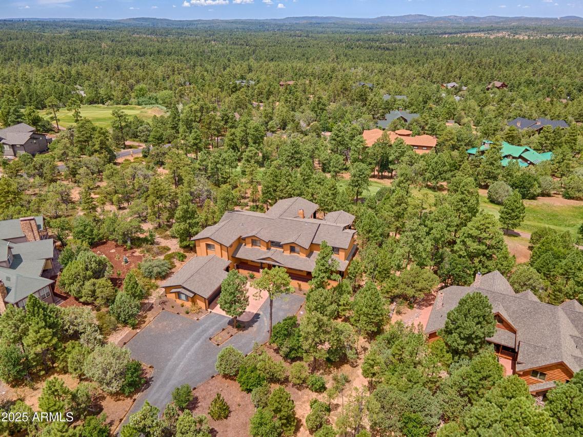 910 S Barberry Ln., Show Low, AZ 85901