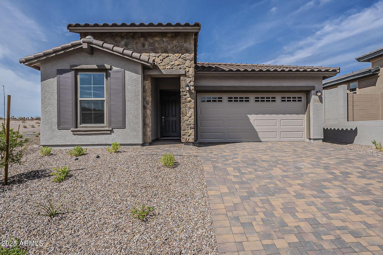 31982 N 117th Ave., Peoria, AZ 85383