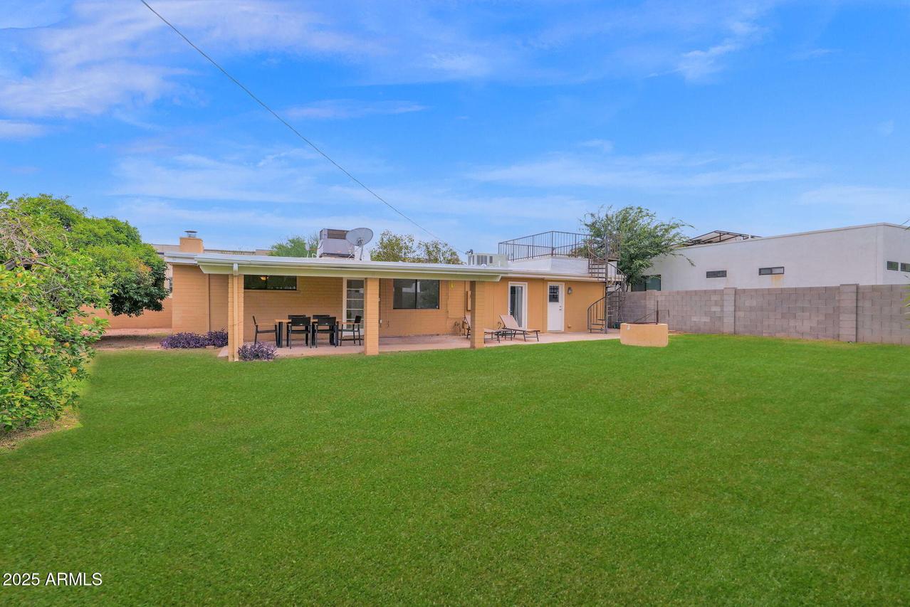 7020 E Chaparral Rd., Paradise Valley, AZ 85253