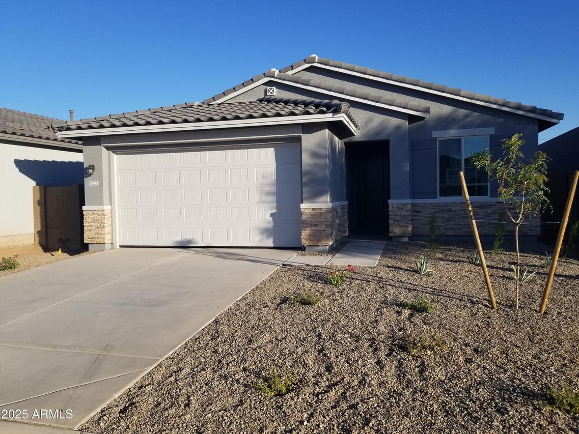 12553 W Luxton Ln., Avondale, AZ 85323