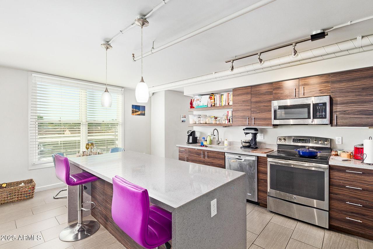 535 W Thomas Rd. #208, Phoenix, AZ 85013