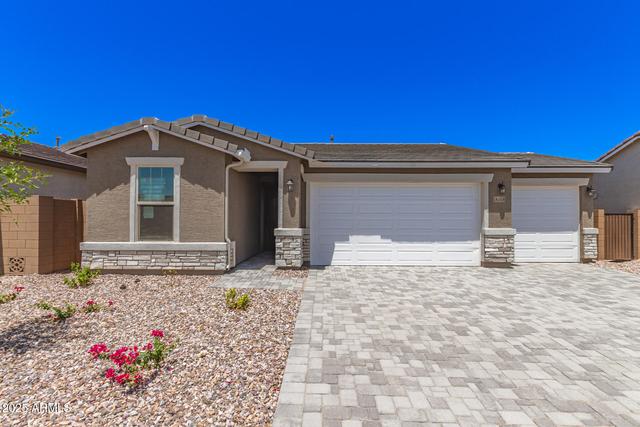 New Homes with Master Bedrooms on the 1st Floor in Goodyear: July 12th to July 18th