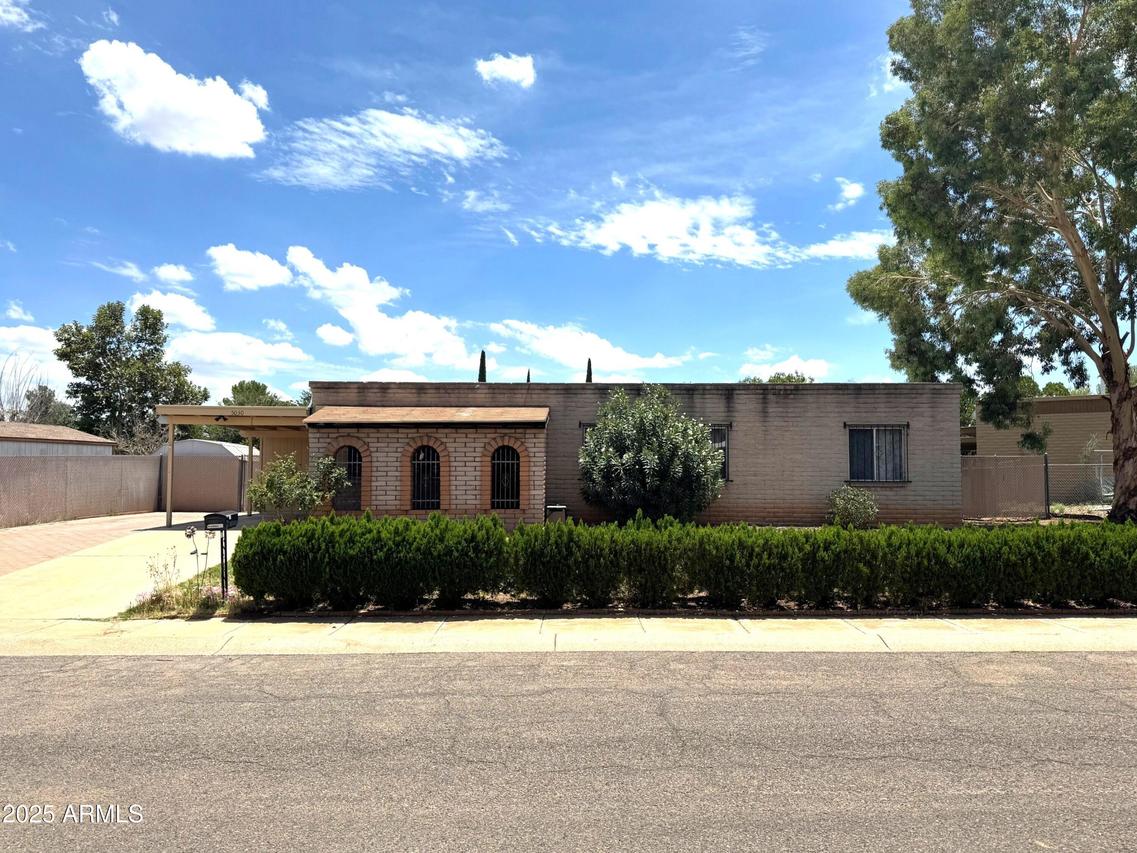 5030 Galileo Dr., Sierra Vista, AZ 85635