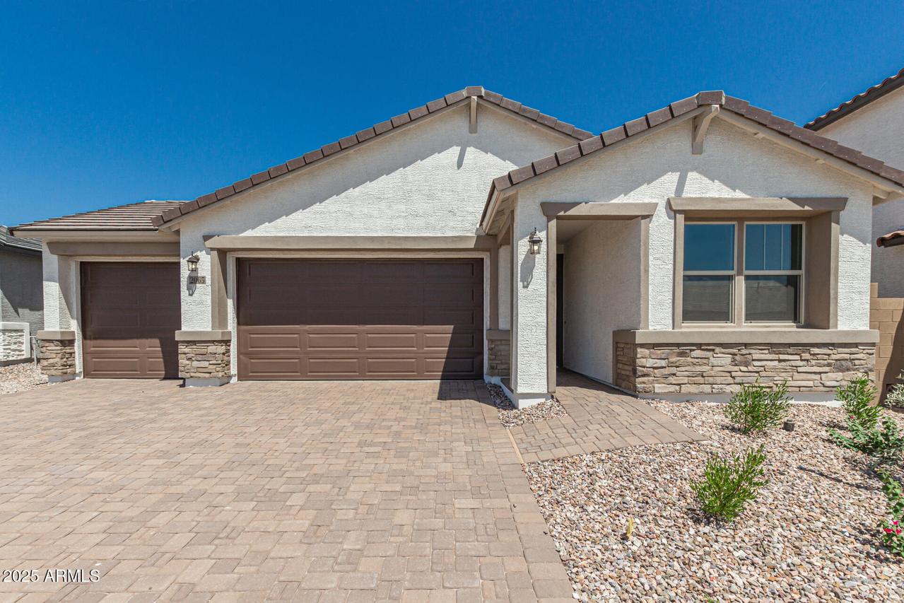 2065 S 181st Dr., Goodyear, AZ 85338