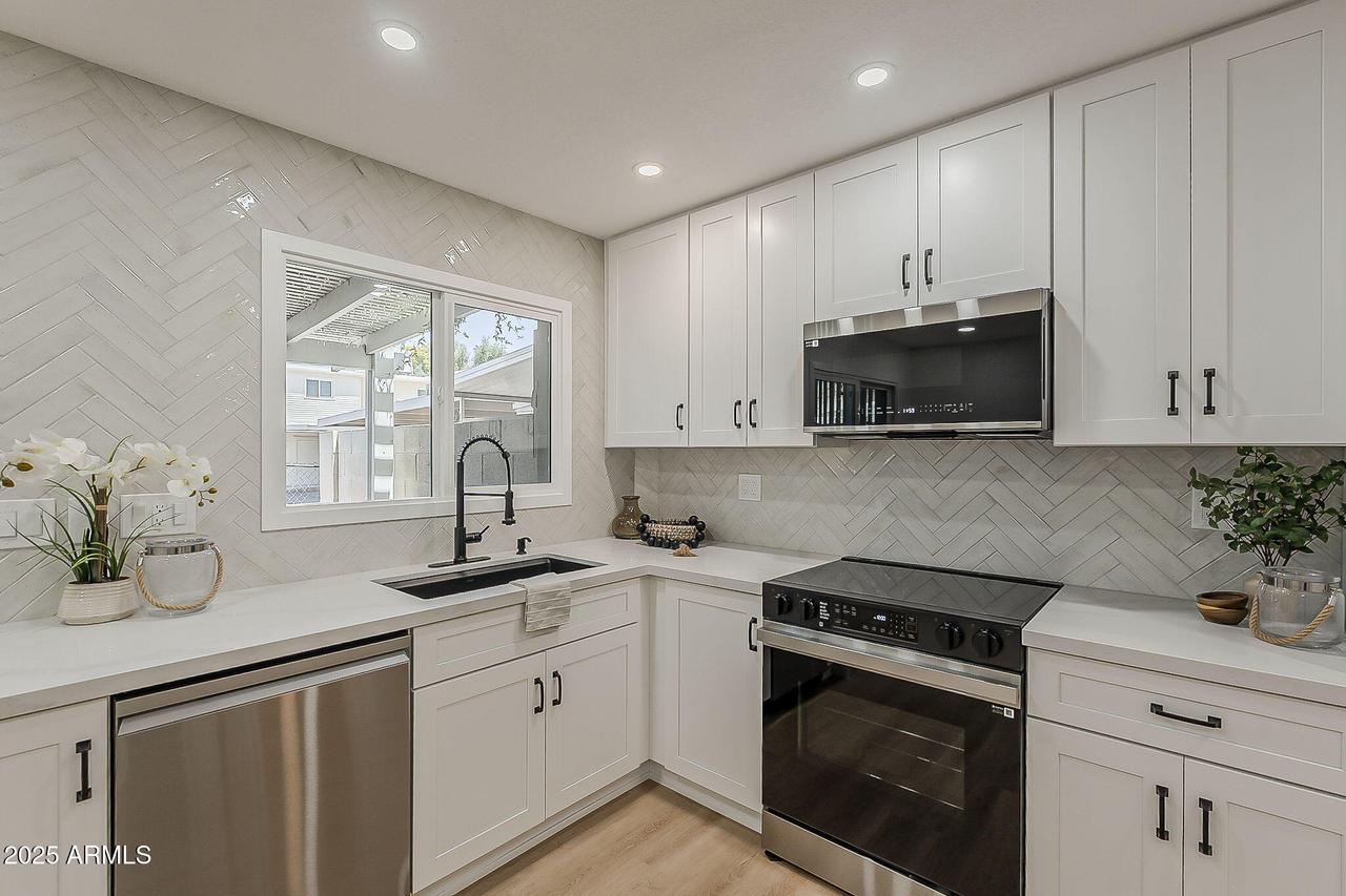 6833 E Osborn Rd. #D, Scottsdale, AZ 85251