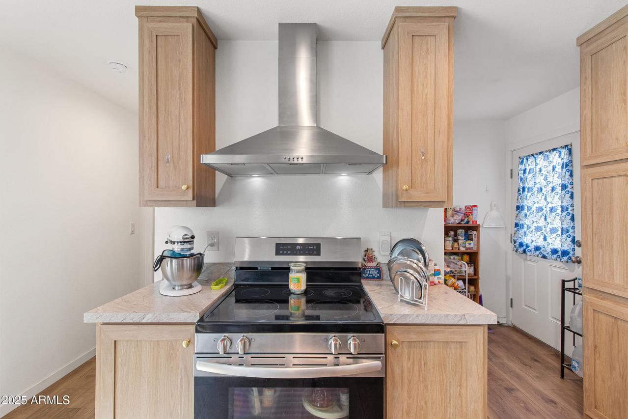 2060 N Center St. #183, Mesa, AZ 85201