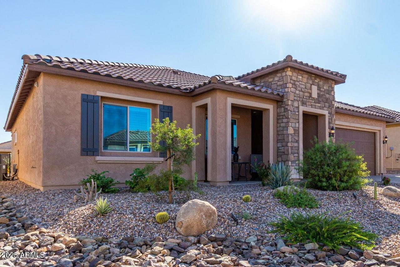 8091 W Autumn Vista Way, Florence, AZ 85132