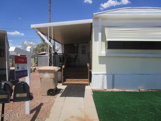10401 N Cave Creek Rd. #301, Phoenix, AZ 85020